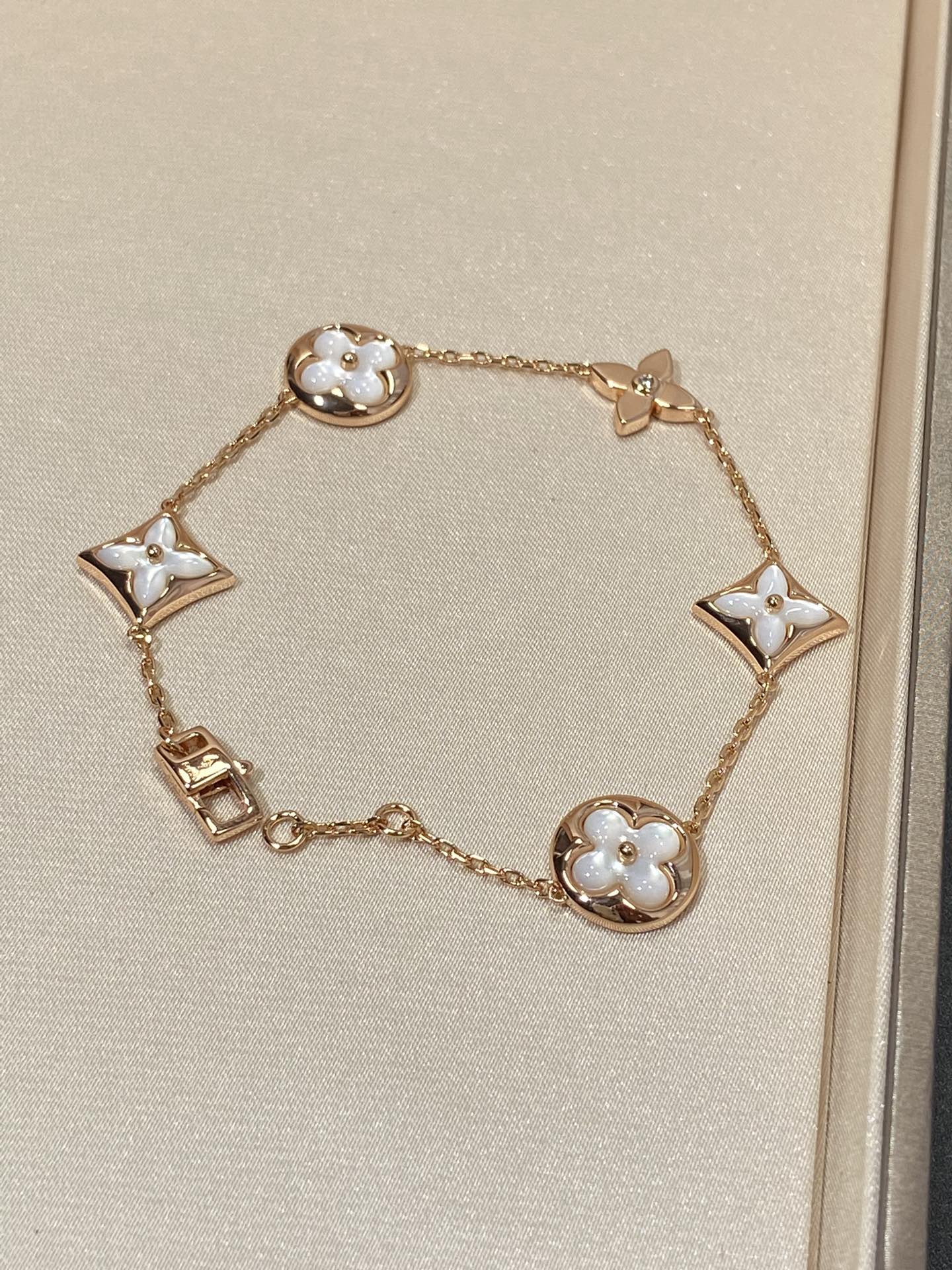 [Marin]BRACELET STAR AND SUN 5 MOTIFS Nacre OR ROSE