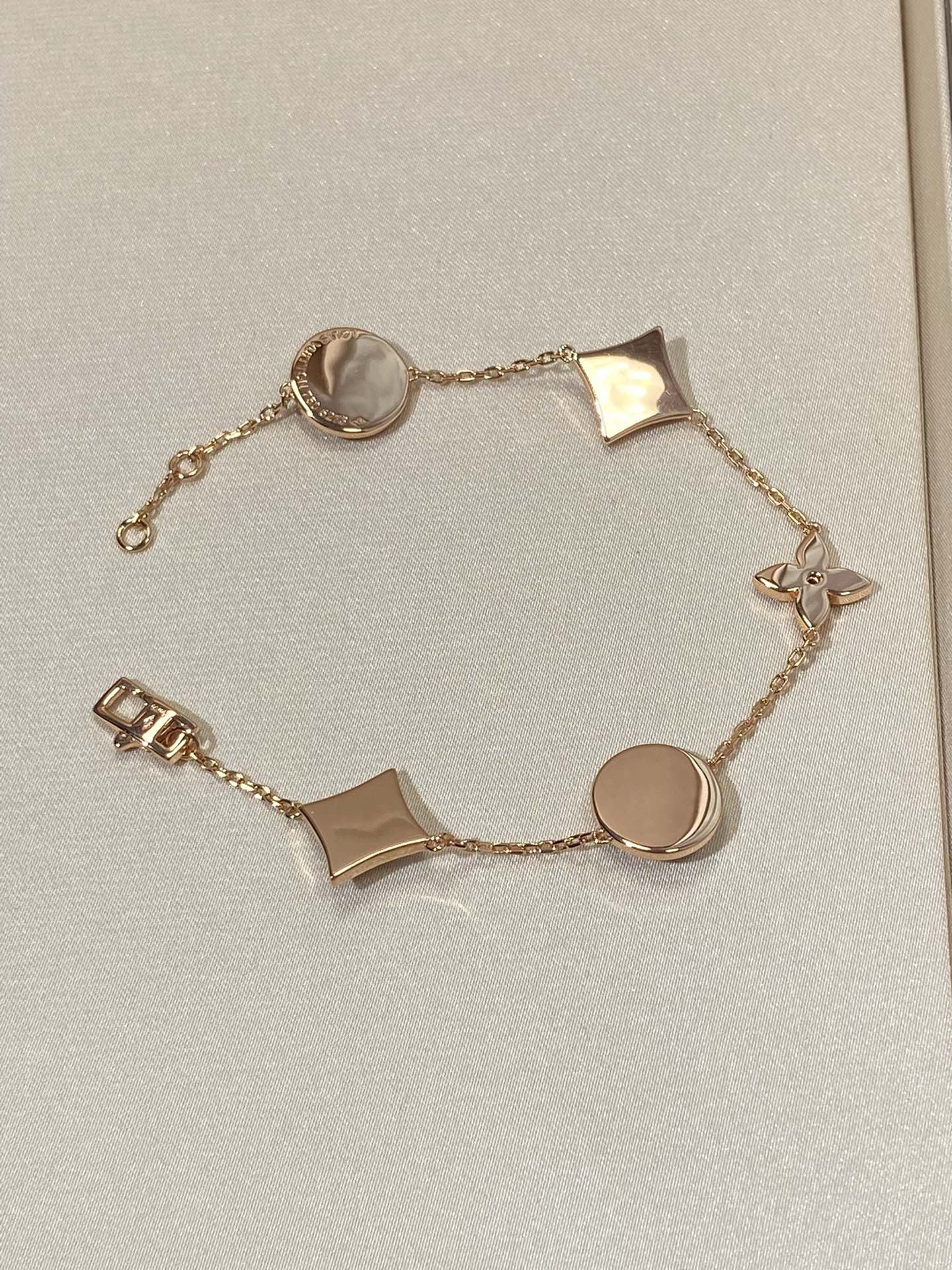 [Marin-Jewelry]STAR AND SUN 5 MOTIF MOP PINK GOLD BRACELET