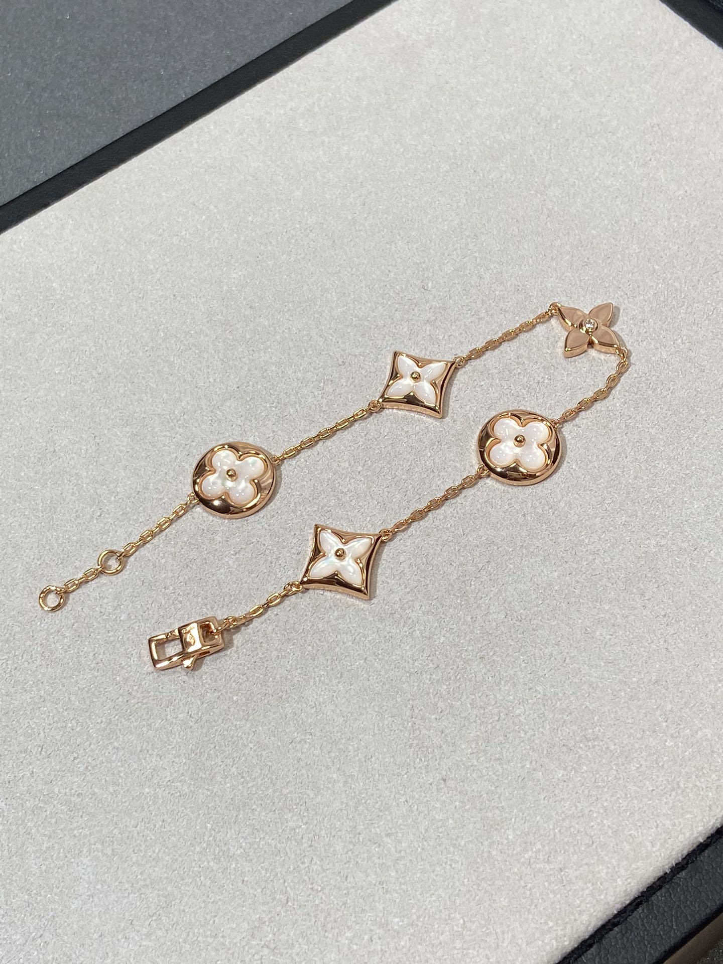 [Marin-Jewelry]STAR AND SUN 5 MOTIF MOP PINK GOLD BRACELET