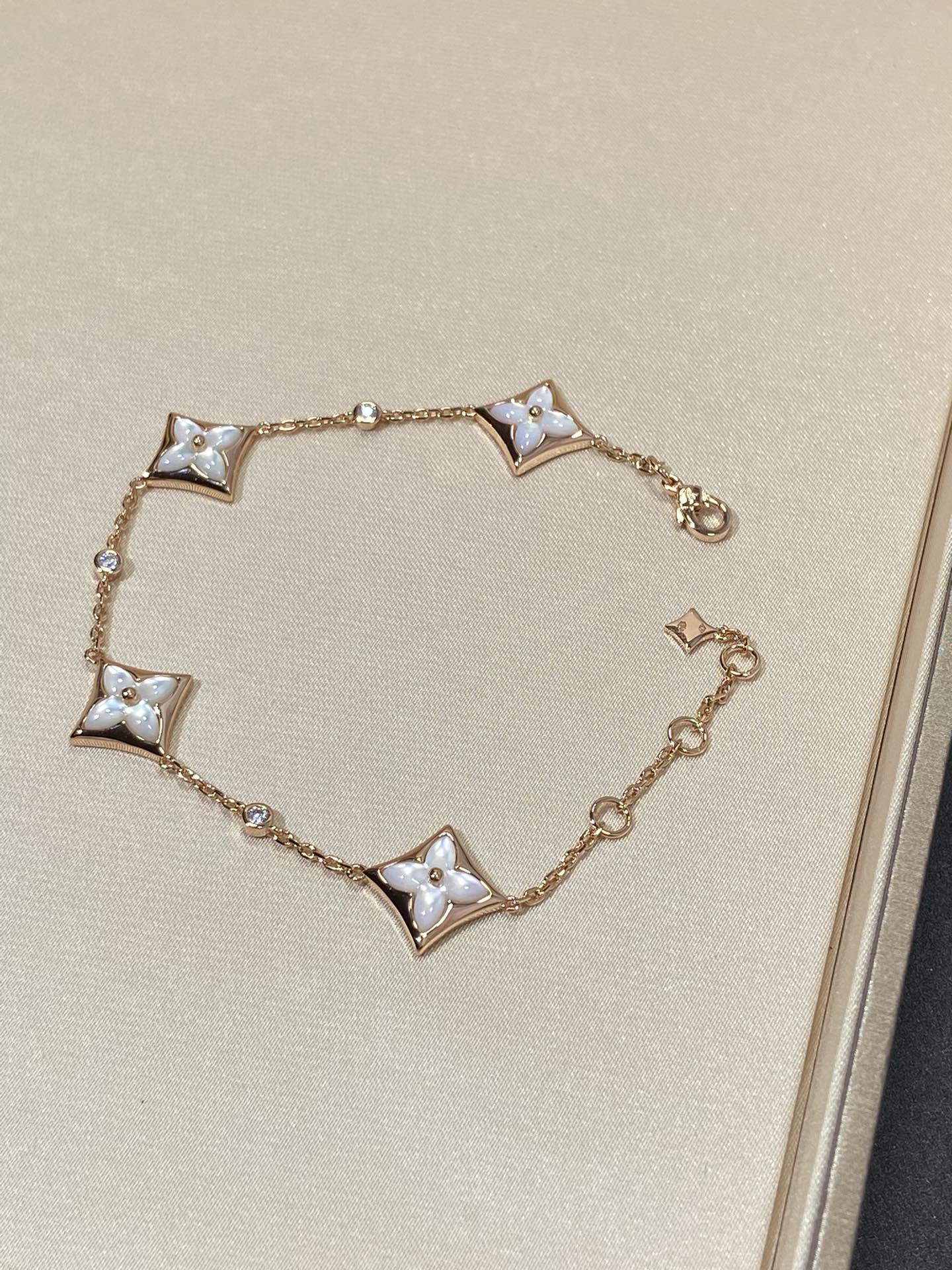 [Marin]BRACELET ÉTOILE 4 MOTIF MOP DIAMANT OR ROSE