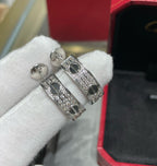 [Marin]LOVE CERAMIC DIAMOND PAVED SILVER EARRINGS