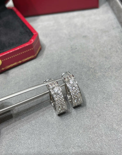 [Marin]LOVE 5.5MM DIAMOND PAVED EARRINGS