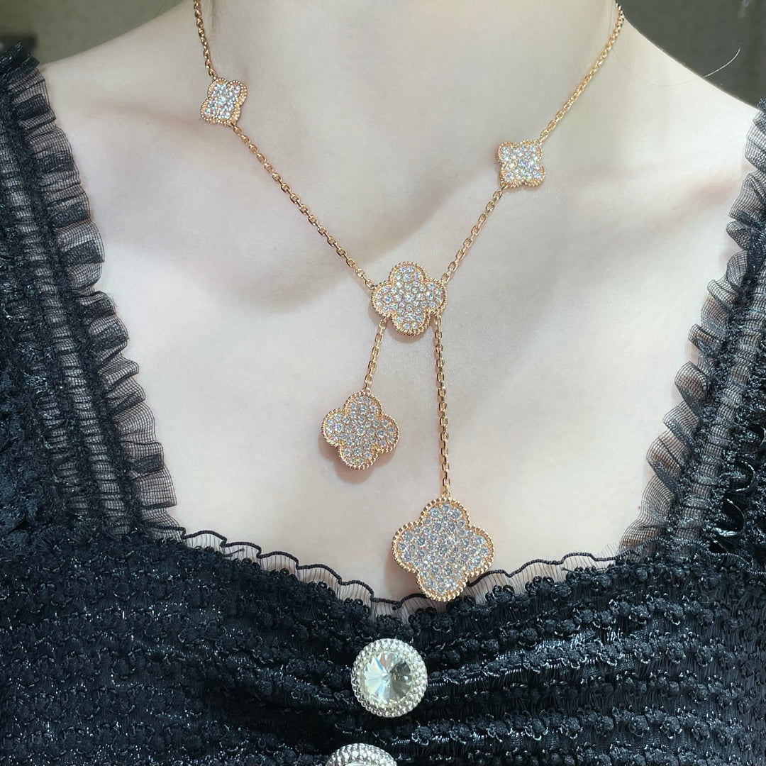 [Marin]CLOVER 6 MOTIF DIAMOND PAVED NECKLACE