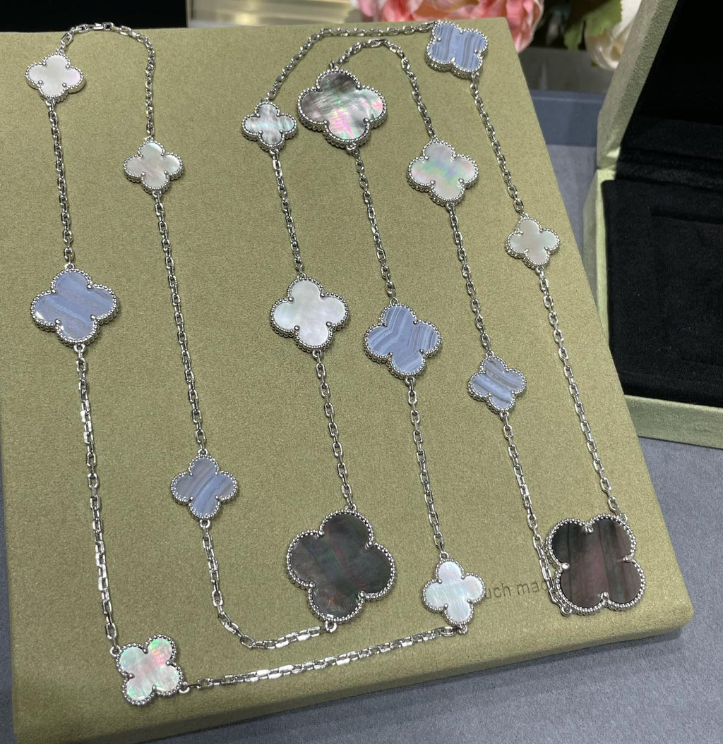 [Marin]COLLIER TRÈFLE 16 MOTIF CHALCEDOINE NACRE ARGENT