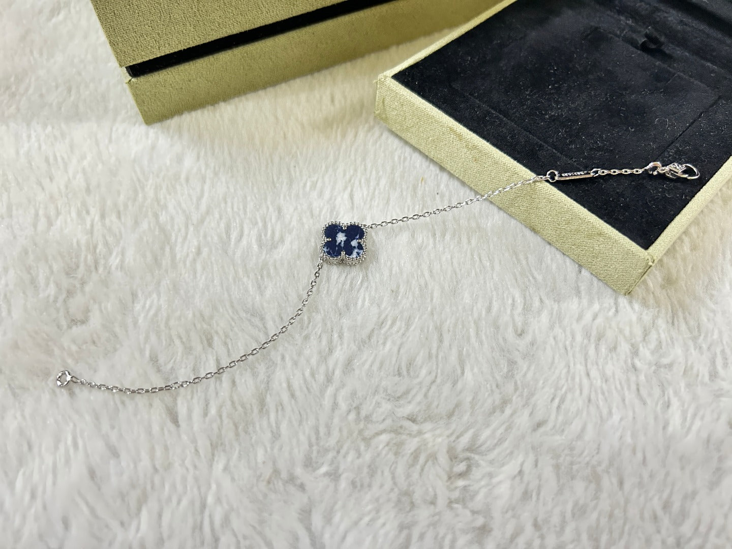 [Marin-Jewelry]CLOVER 1 MOTIF PIETERSITE BRACELET