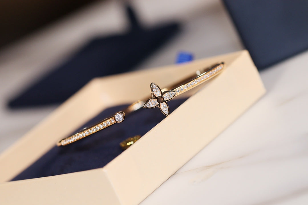 [Marin]IDYLLE GOLD OPEN BRACELET DIAMOND PAVED