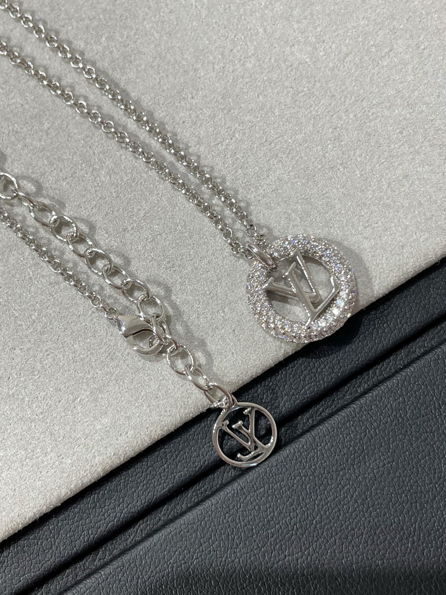 [Marin]BY NIGHT DIAMOND PAVED NECKLACE