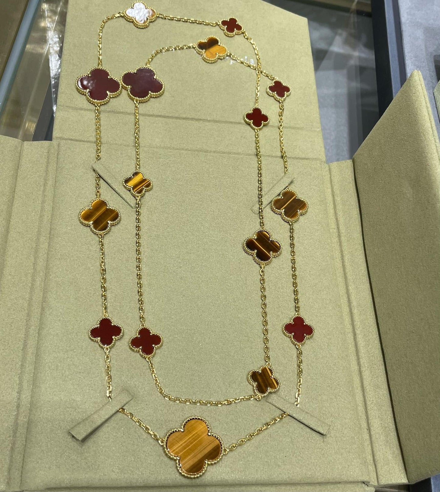 [Marin-Jewelry]CLOVER 16 MOTIF CARNELIAN TIGER EYE Marin-Jewelry GOLD NECKLACE