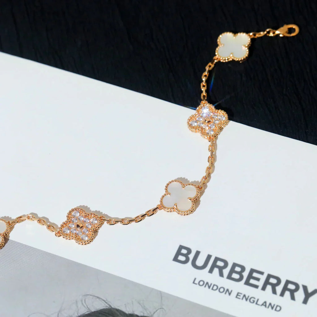 [⭐Shinejoy]CLOVER WHITE PEARL MOP 5 MOTIF BRACELET COLLECTION