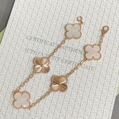 [Marin-Jewelry]CLOVER WHITE PEARL MOP 5 MOTIF BRACELET COLLECTION