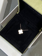 [Marin]COLLIER TRÈFLE MOYEN ARGENT NACRE BLANCHE