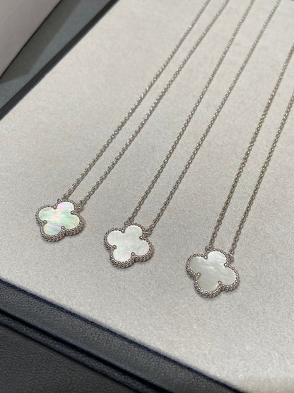 [Marin-Jewelry]CLOVER MEDIUM SILVER WHITE MOP NECKLACE