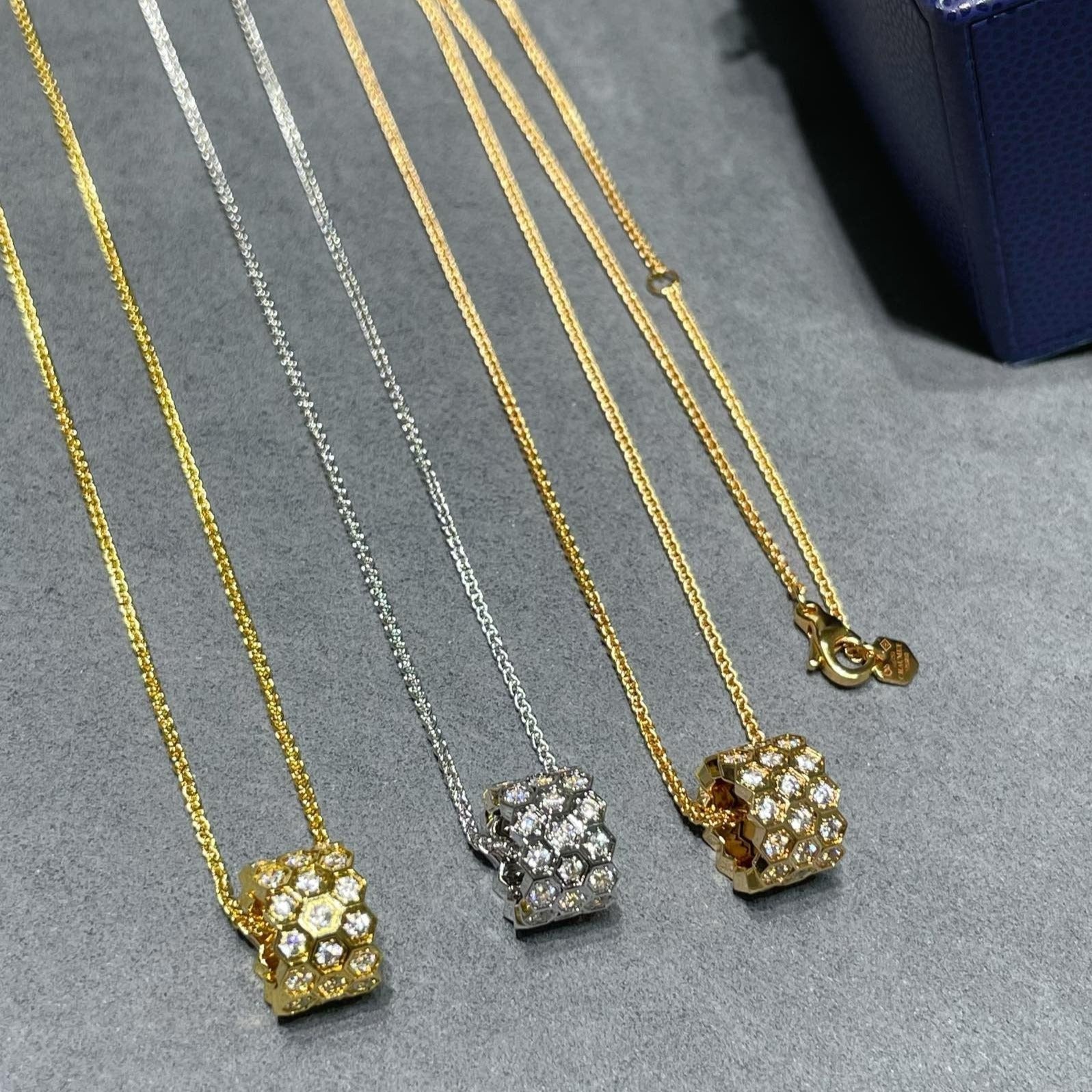 [Marin]COLLIER BEE LOVE DIAMOND PAVÉ 3 RANGS