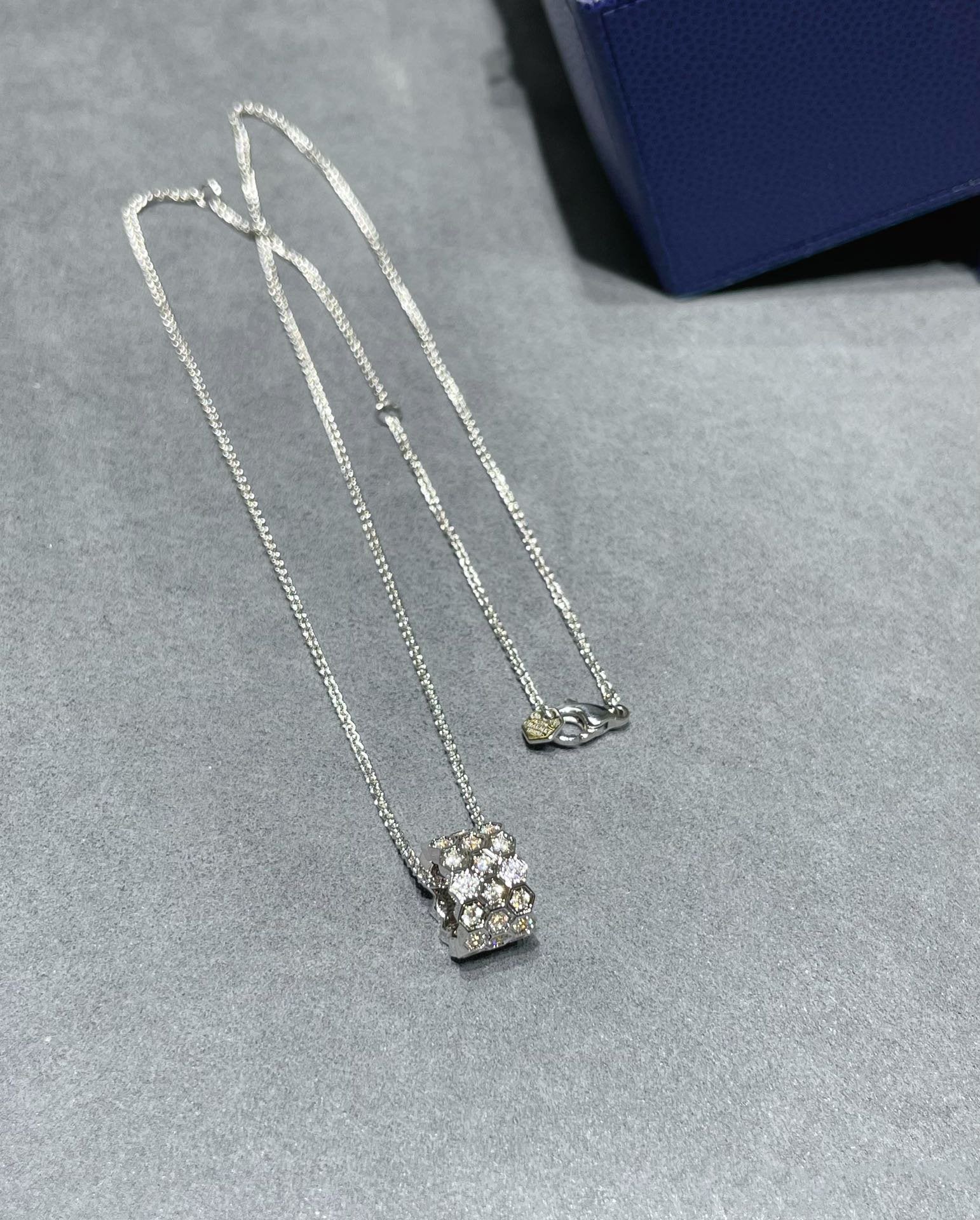 [Marin]COLLIER BEE LOVE DIAMOND PAVÉ 3 RANGS