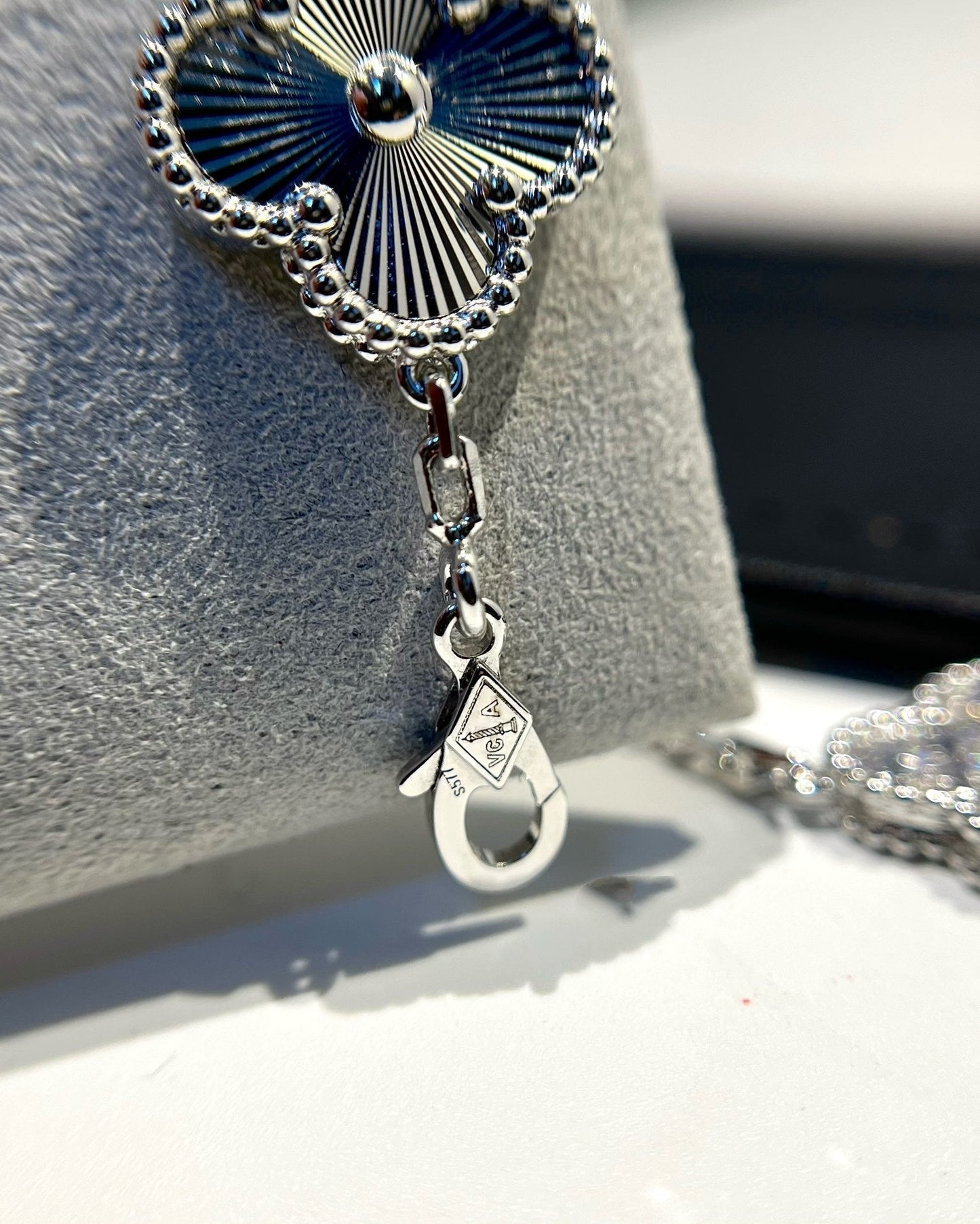 [Marin-Jewelry] CLOVER 5 MOTIF LASER BRACELET COLLECTION