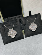 [Marin]CLOVER 25MM LARGE PENDANT DIAMOND PAVED SILVER NECKLACE