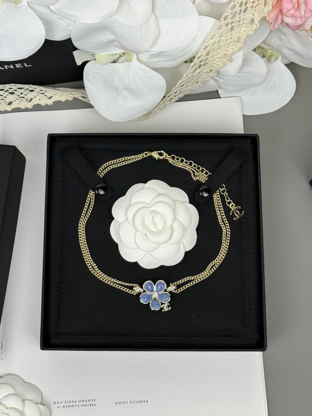 [Marin]Nouveau collier double couche à motif floral bleu