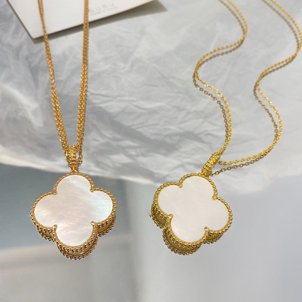 [Marin]CLOVER 25MM MOP LARGE PENDANT NECKLACE