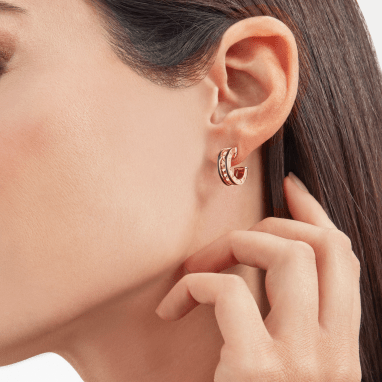 [Marin]ZERO 1 ROCK PINK GOLD EARRINGS WITH STUDDED SPIRAL AND BLACK CERAMIC