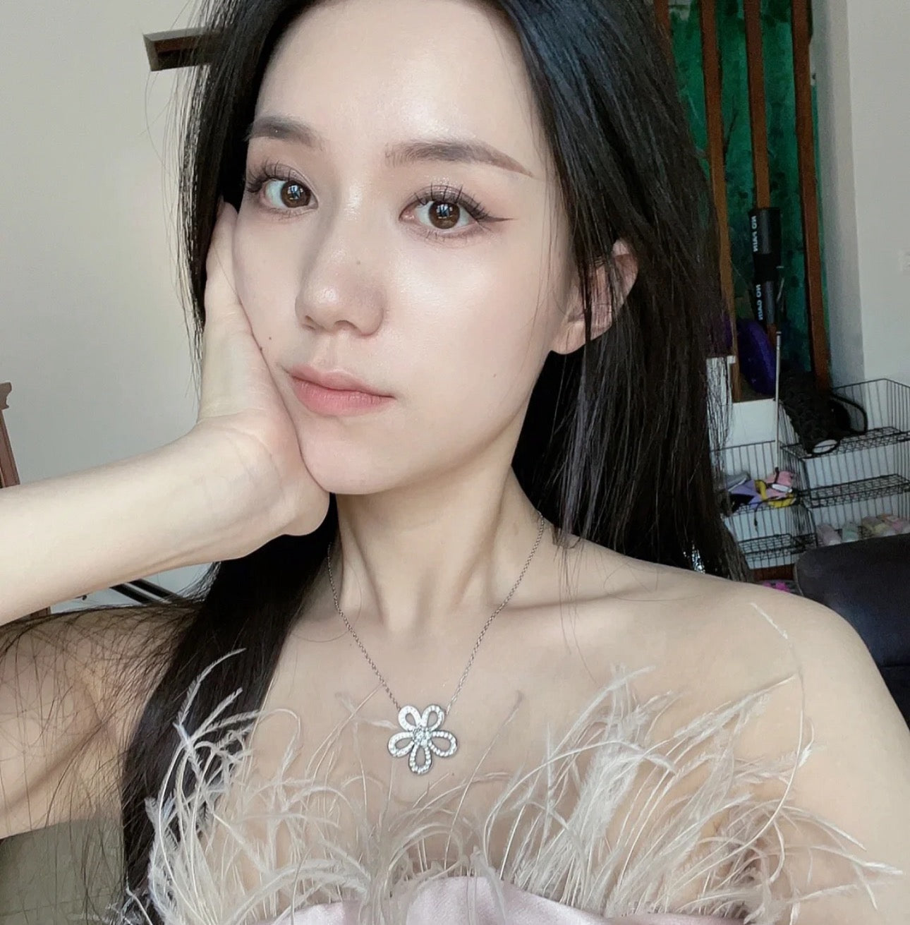 [Marin]FLOWERLACE NECKLACE FULL DIAMONDS