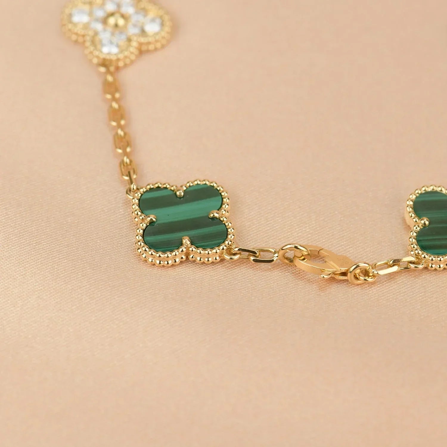 [⭐Shinejoy] COLLECTION DE BRACELETS CLOVER 5 MOTIFS MALACHITE