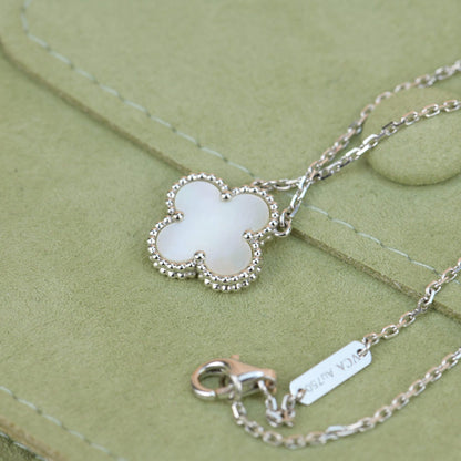 [Marin]CLOVER  15MM WHITE MOTHER-OF-PEARL SILVER