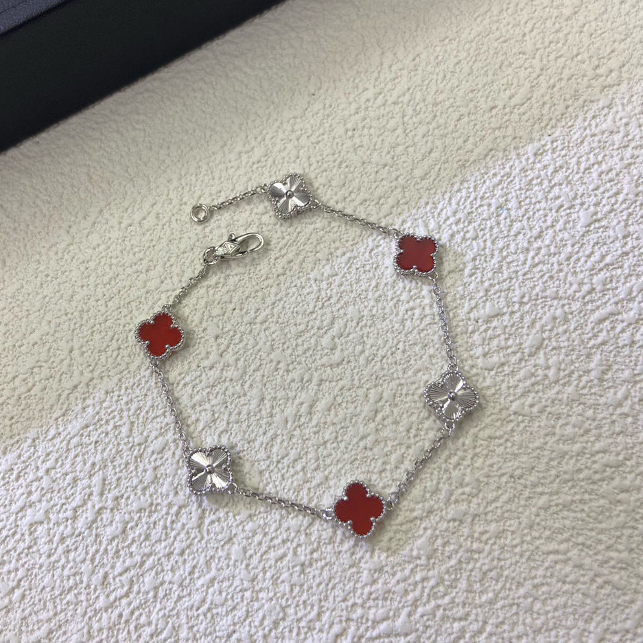 [Marin]CLOVER 6 MOTIF RED AGATE LASER BRACELET