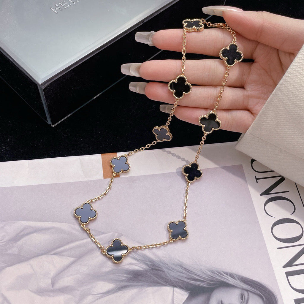 [Marin]CLOVER 10 MOTIFS ONYX NECKLACE