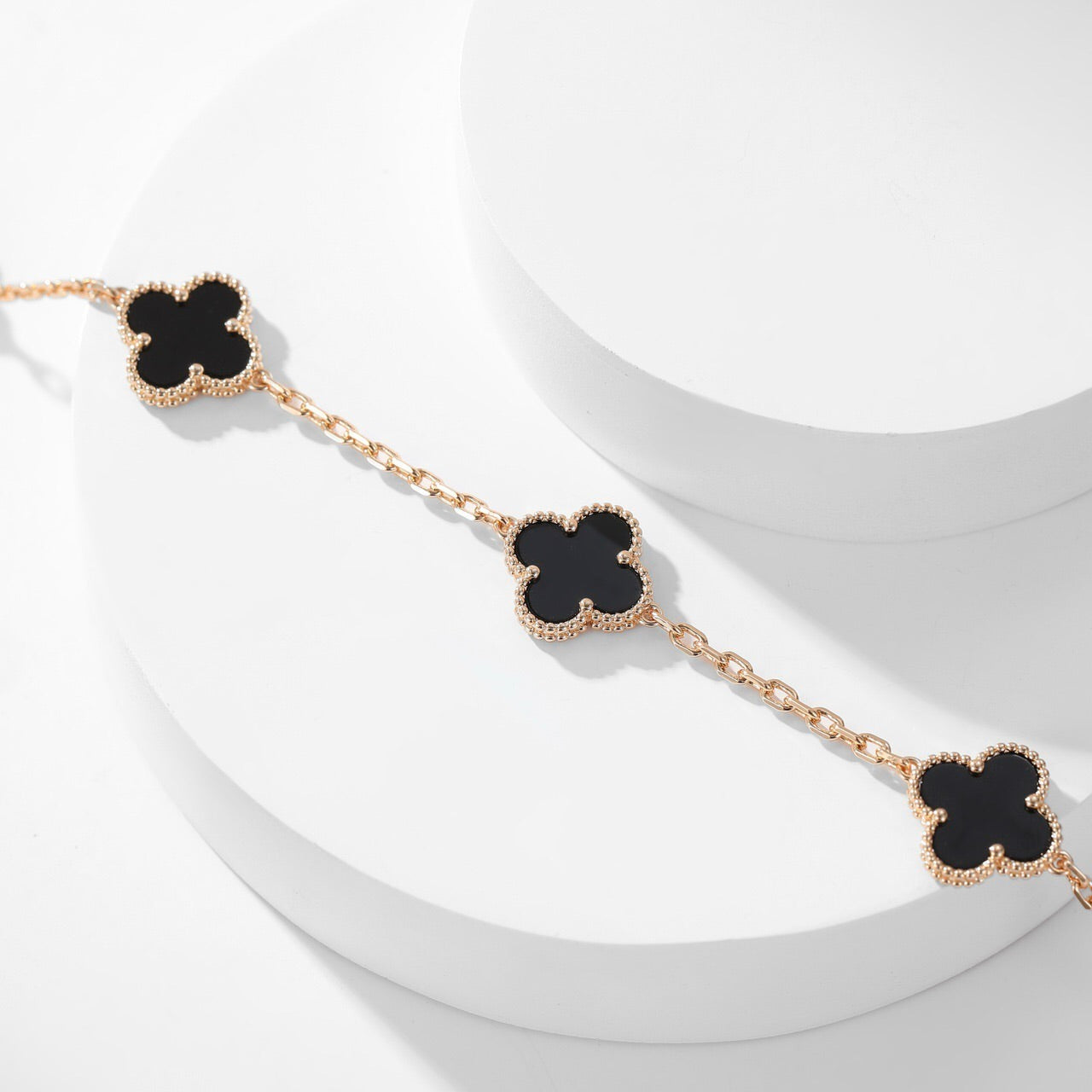 [Marin]CLOVER 10 MOTIFS ONYX NECKLACE