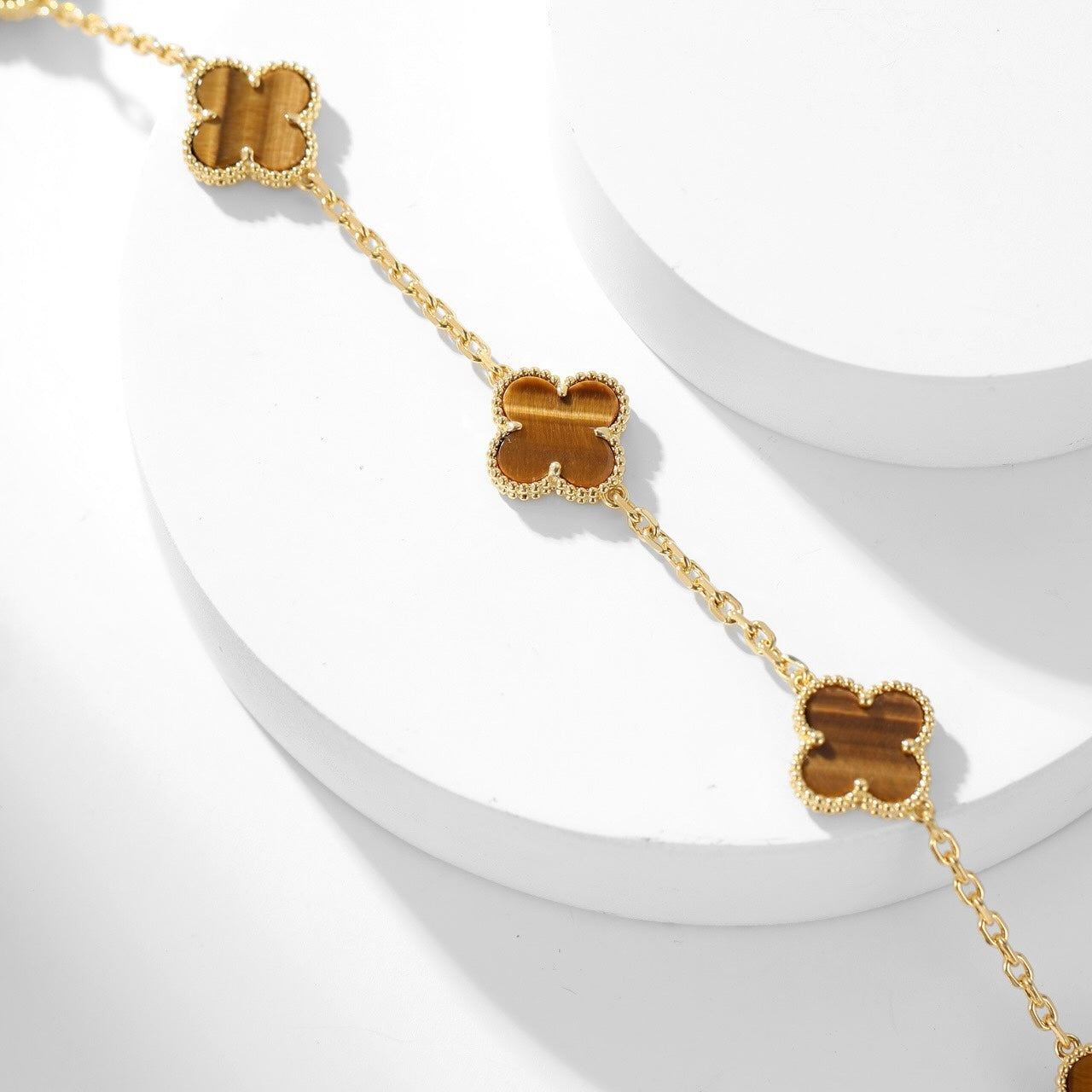 [Marin]CLOVER 10 MOTIFS TIGER EYE NECKLACE