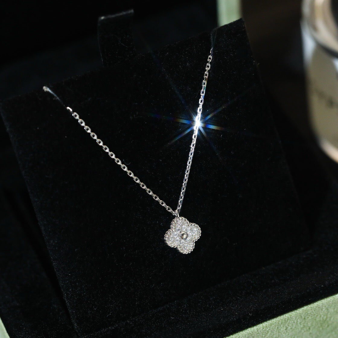 [Marin-Jewelry]CLOVER MINI 9.5MM PENDANT DIAMOND NECKLACE