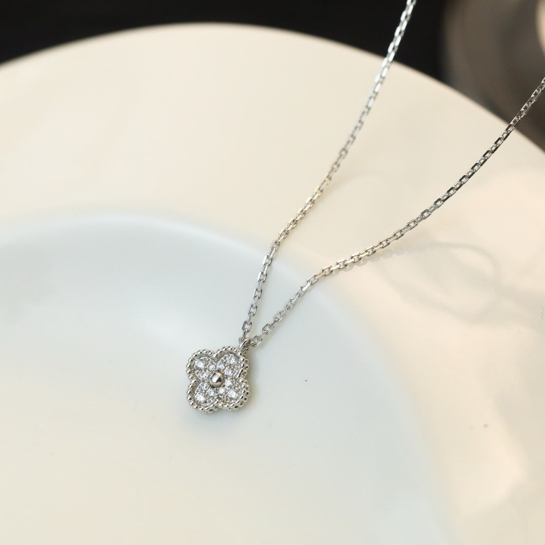 [Marin-Jewelry]CLOVER MINI 9.5MM PENDANT DIAMOND NECKLACE