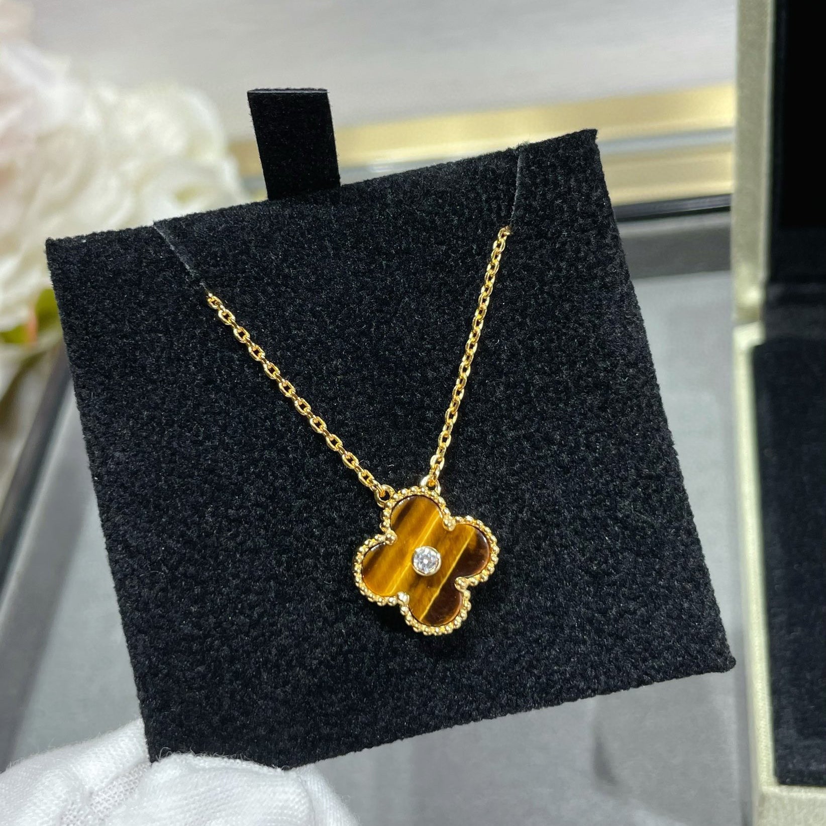 [Marin]クローバー 15MM ダイヤモンド & イエロータイガーアイアゲート ネックレス