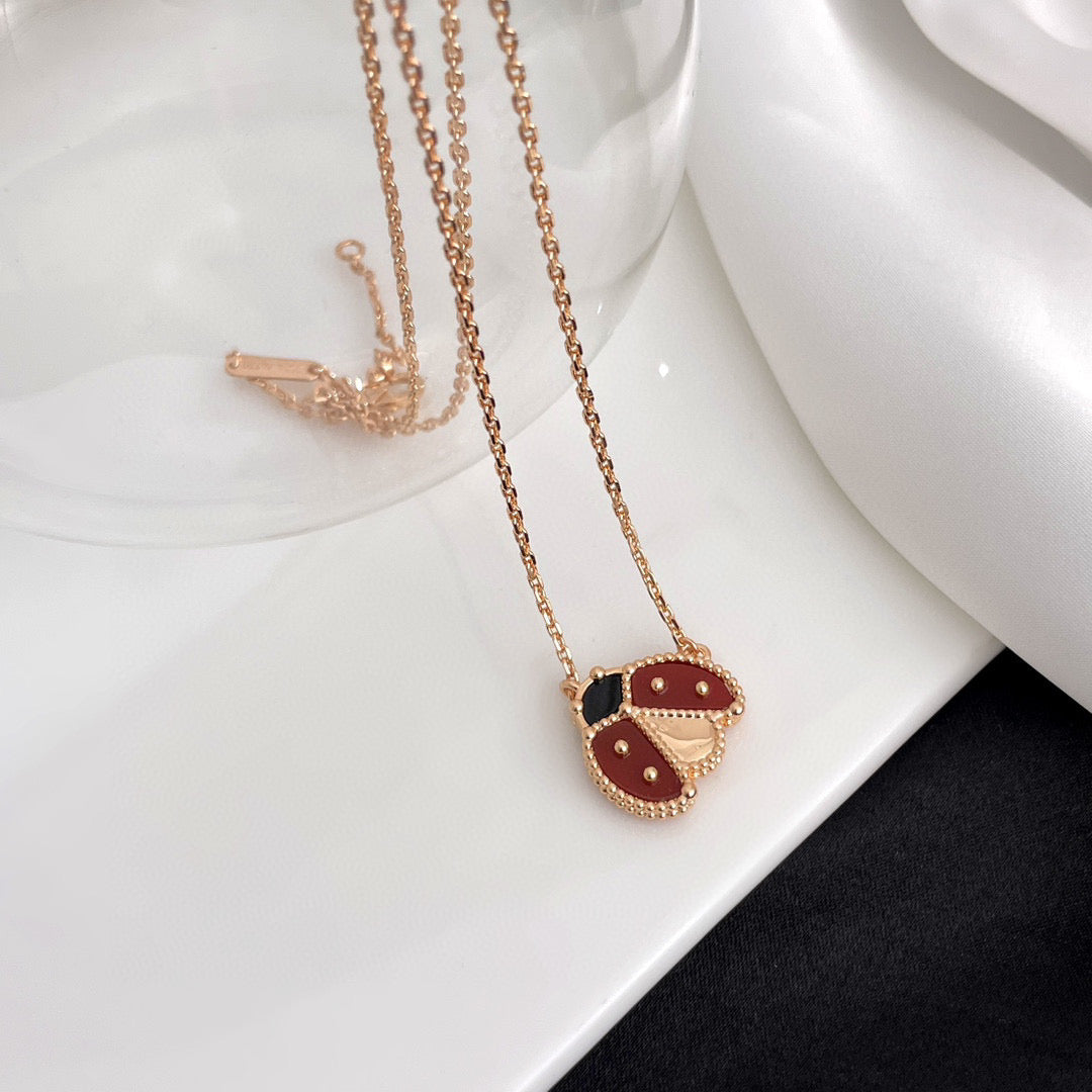 [Marin-Jewelry]LUCKY  CARNELIANS LADYBUG NECKLACE