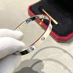 [Marin]LOVE BRACELET 6.1MM 10 DIAMONDS