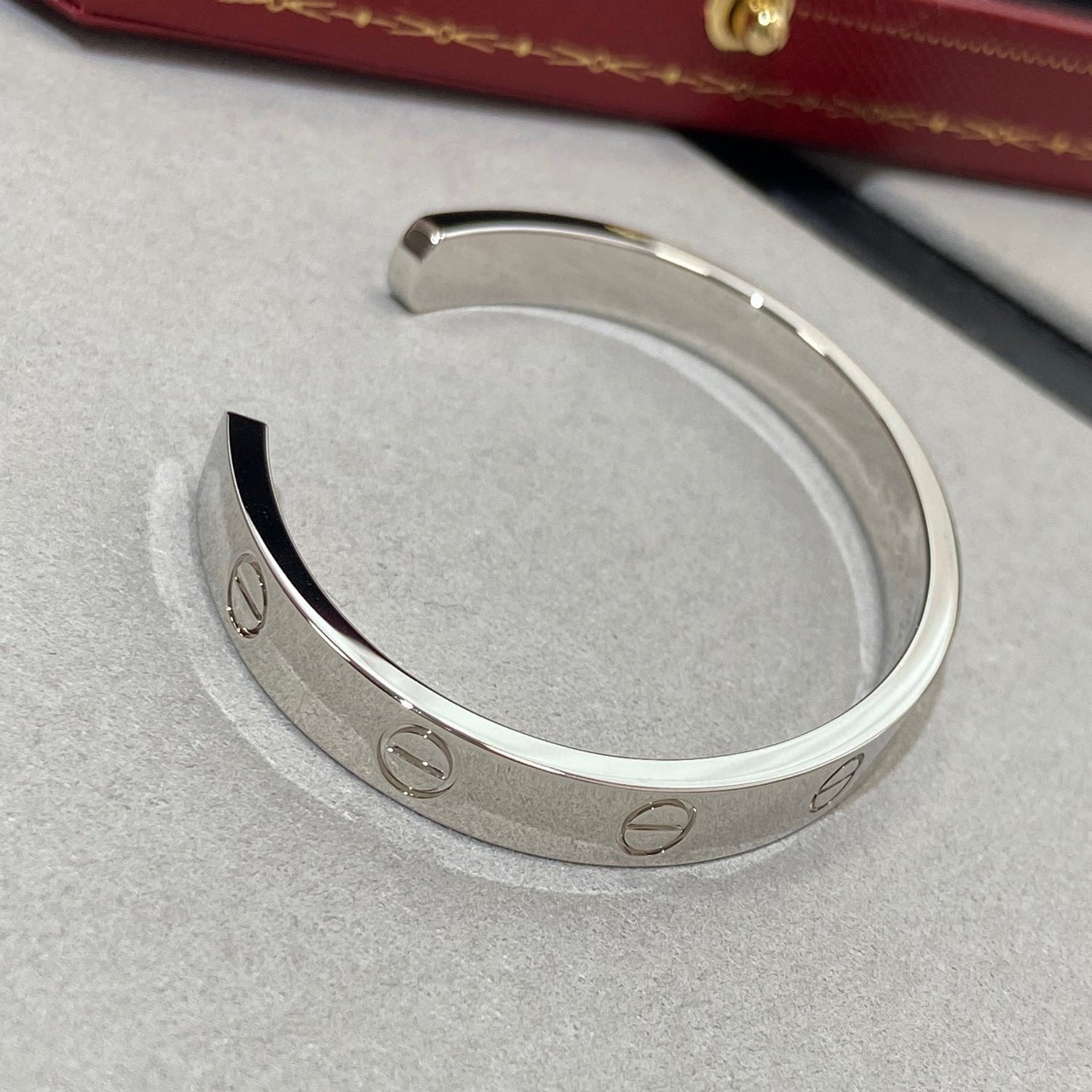 [Marin]LOVE BRACELET 6.1MM 1 DIAMOND OPEN CUFF