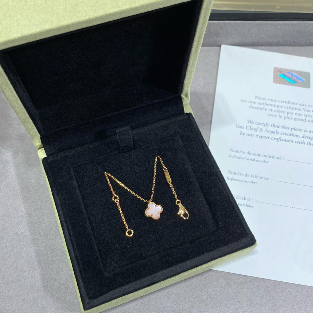 [Marin-Jewelry]CLOVER 15MM PINK MOTHER-OF-PEARL SINGLE FLOWER NECKLACE