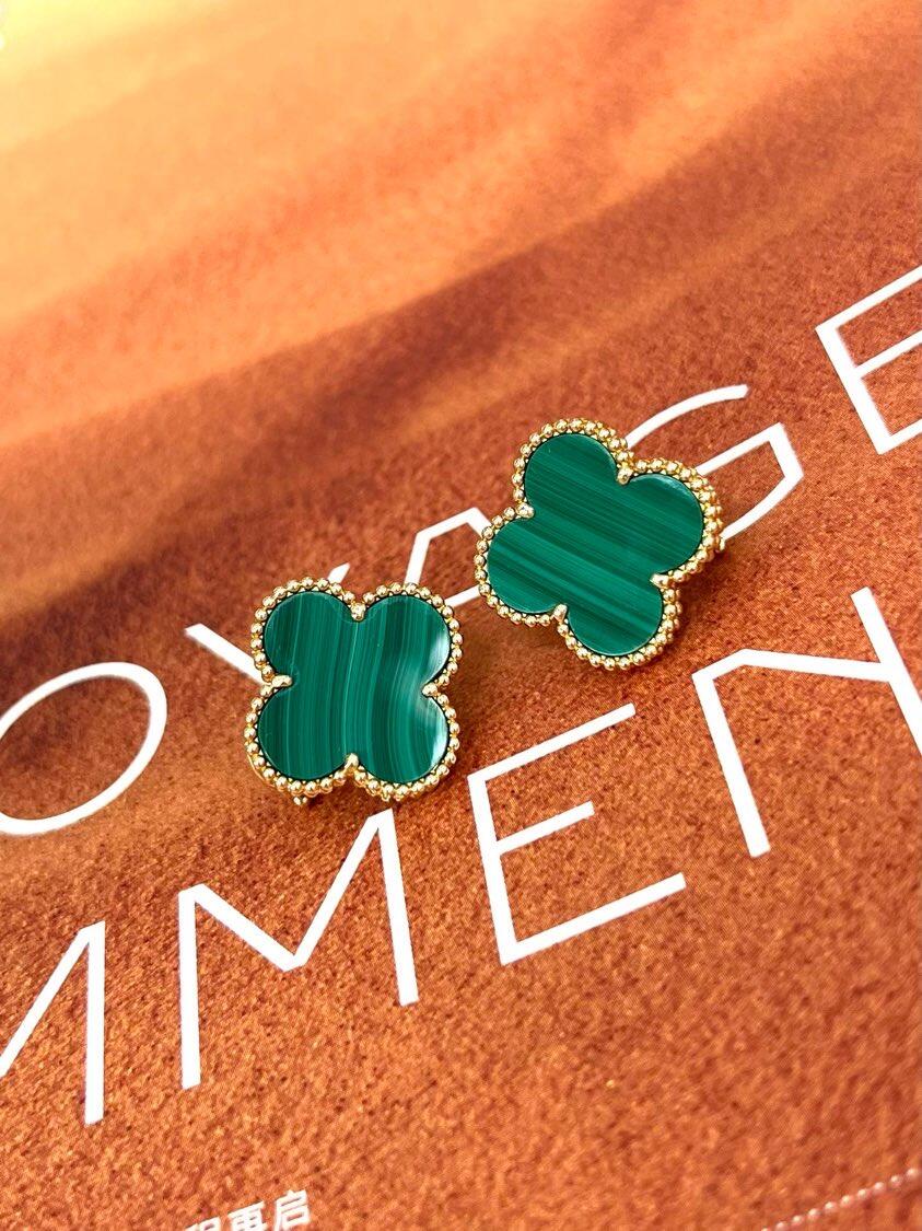 [Marin] CLOVER LARGE (20mm) 1 MOTIFS GREENER MOP STUD EARRINGS