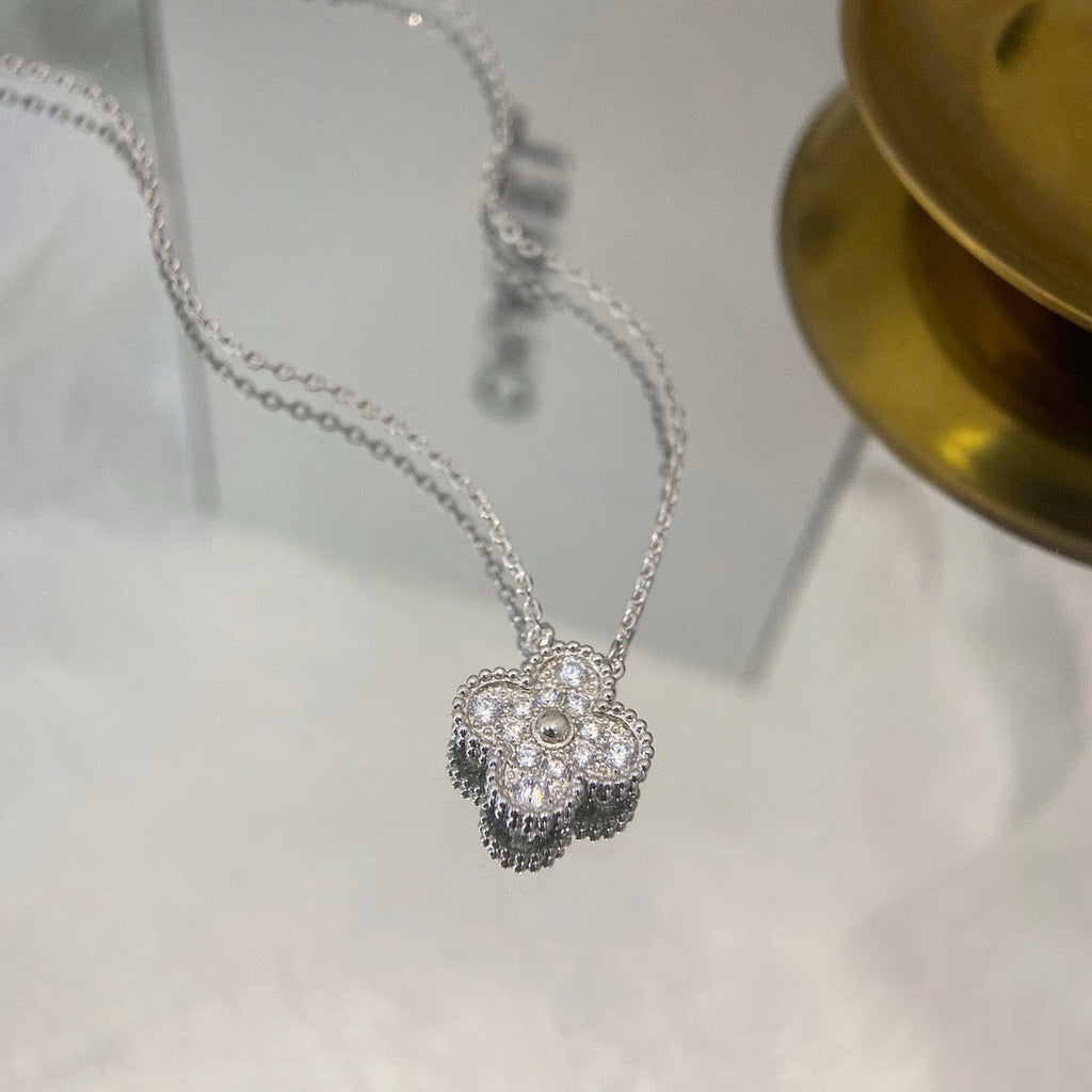 [Marin]クローバー15MMダイヤモンドシングルフラワーネックレス