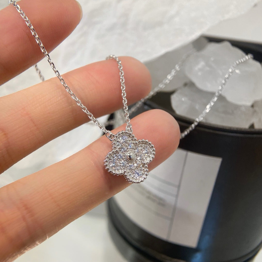[Marin]クローバー15MMダイヤモンドシングルフラワーネックレス