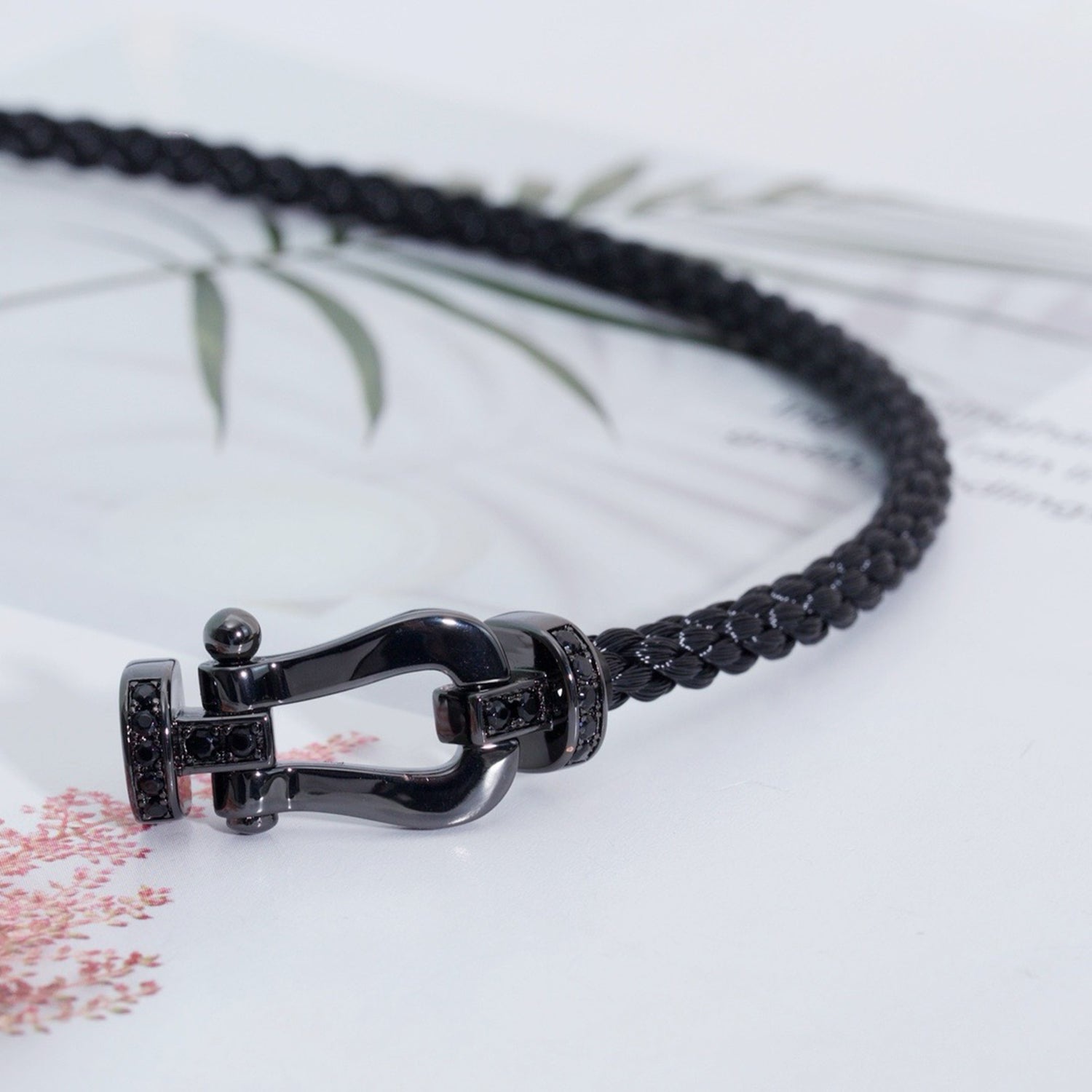 [Marin]FORCE LARGE SERIES HORSESHOE BLACK SAMURAI BRACELET