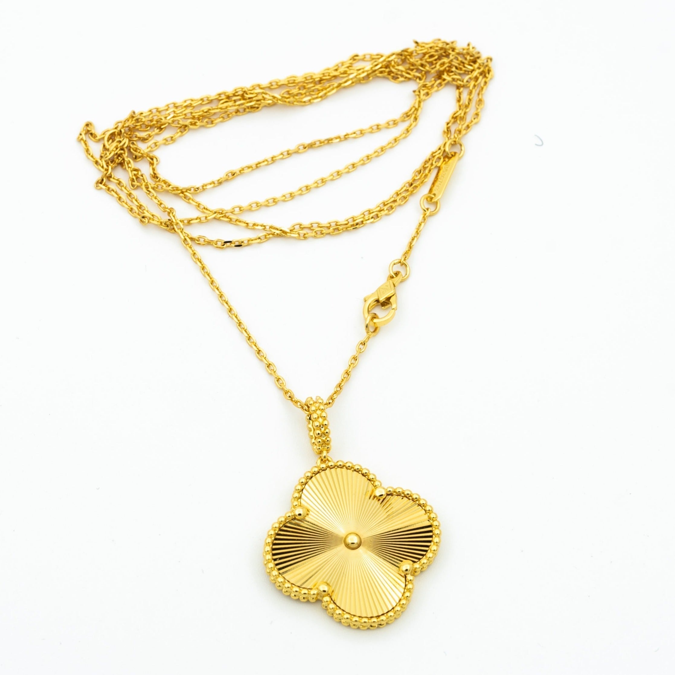 [Marin]CLOVER 25MM PEDANT NECKLACE GOLD