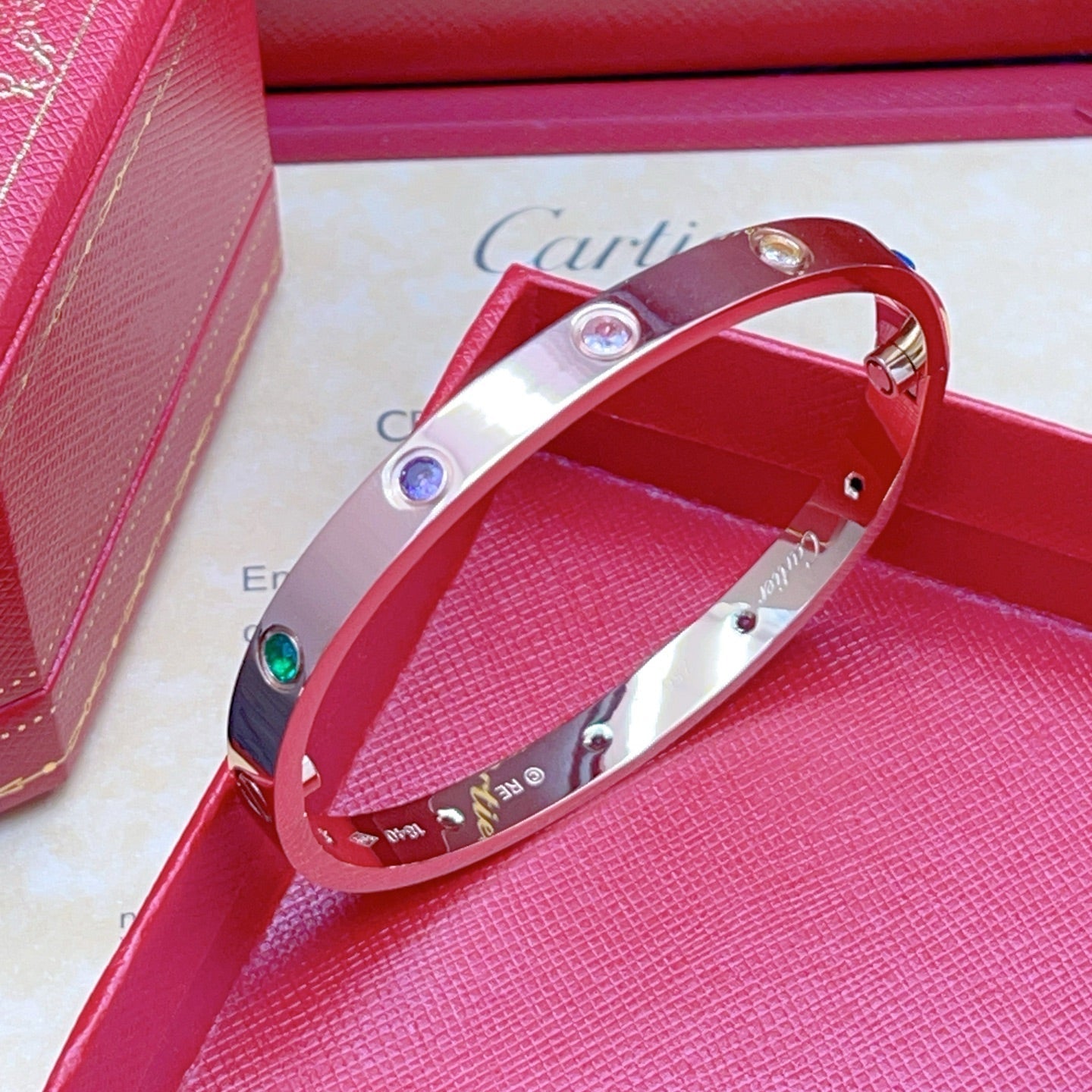 [Marin] 2026 RAINBOW LOVE BRACELET 6.1MM  10 DIAMONDS