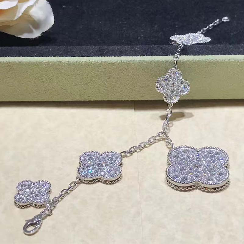 [Marin-Jewelry]CLOVER 6 MOTIFS SILVER DIAMOND BRACELET