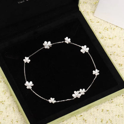 [Marin-Jewelry]FRIVOLE SILVER 9 FLOWERS NECKLACE