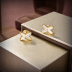 [Marin]JEUX DE WHITE MOP GOLD DIAMOND EARRINGS