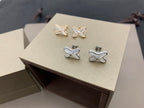 [Marin]JEUX DE WHITE MOP SILVER DIAMOND EARRINGS