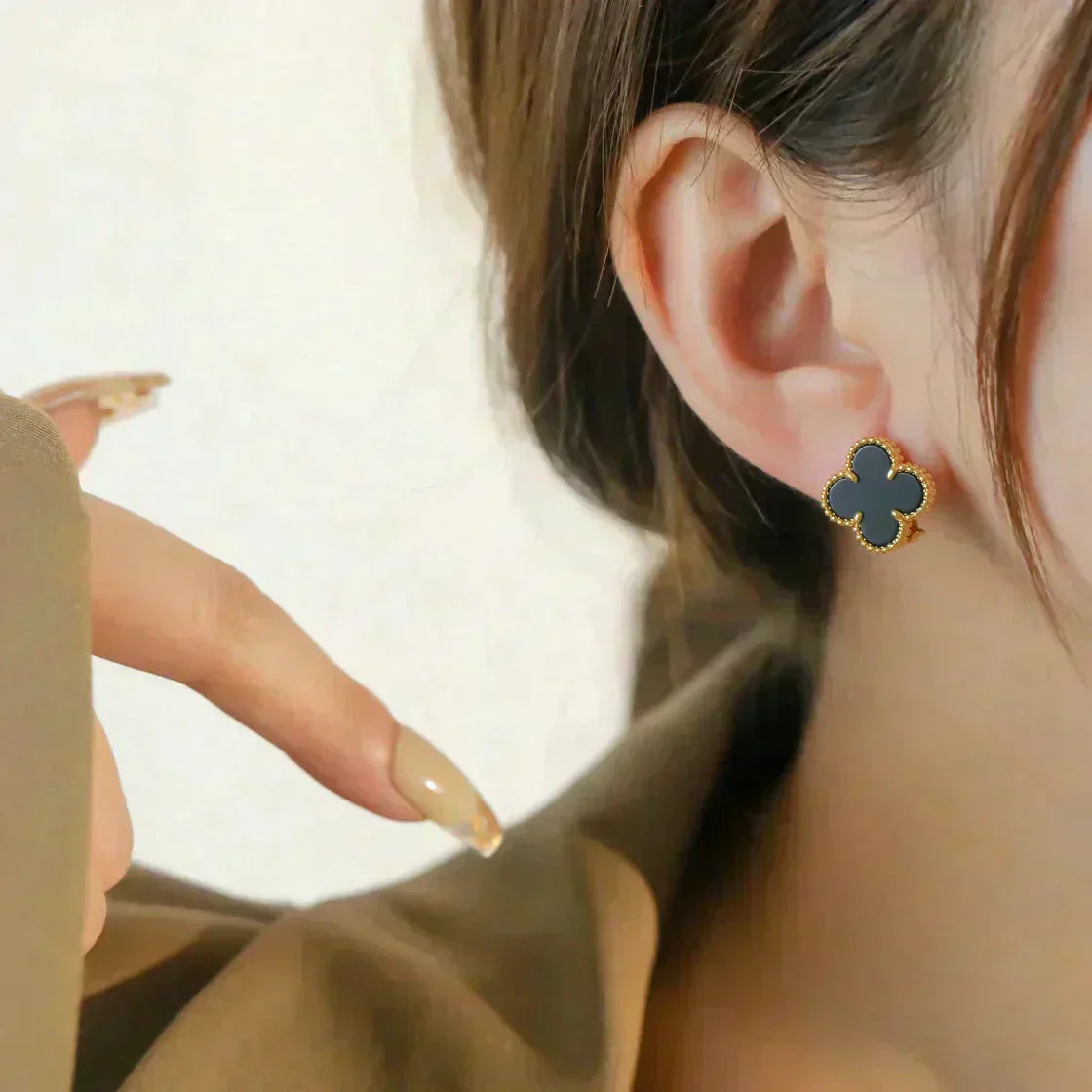 [Marin] CLOUS D'OREILLES ONYX CLOVER MEDIUM 1 MOTIFS