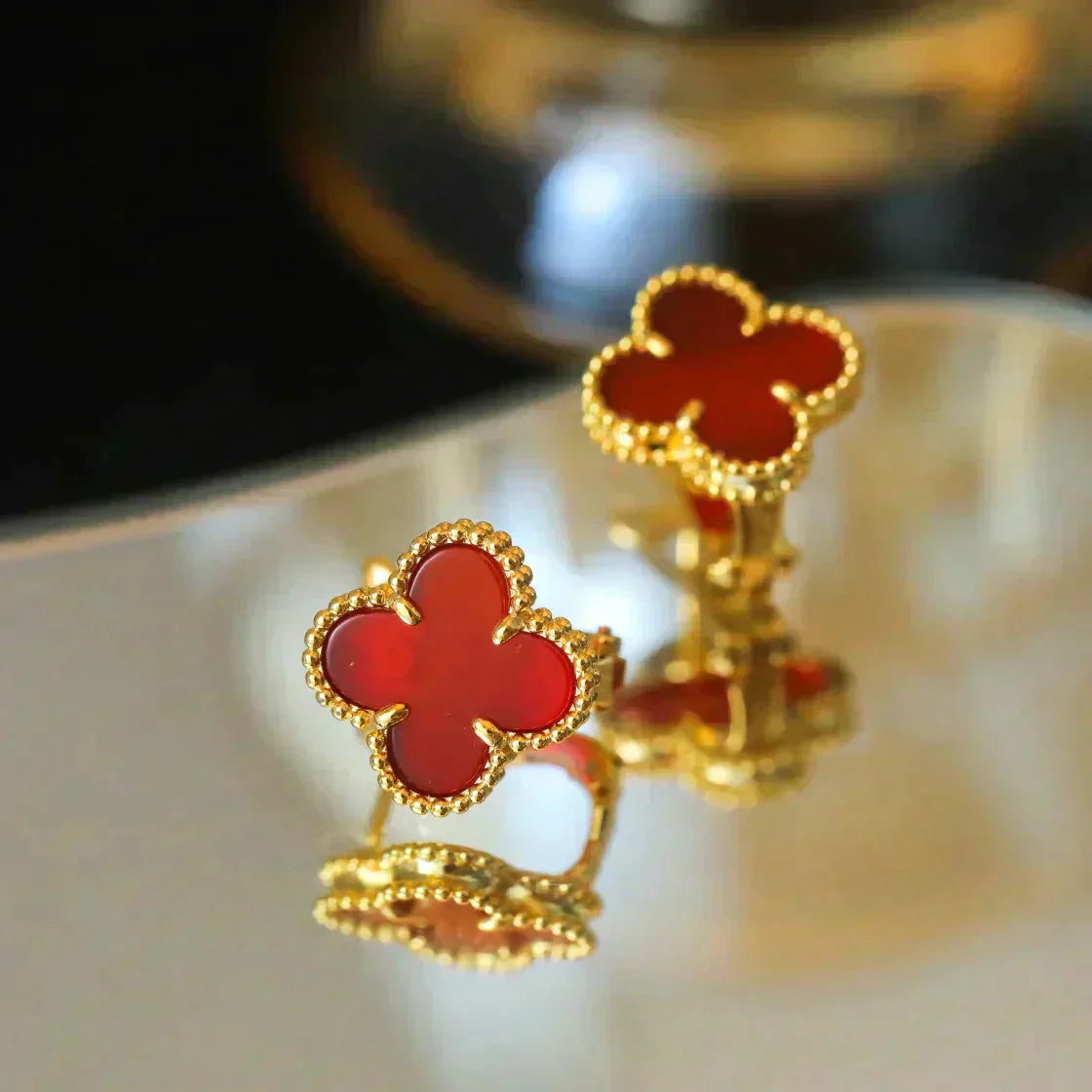 [Marin]CLOVER MEDIUM 1 MOTIFS CARNELIAN BOUCLES D'OREILLES
