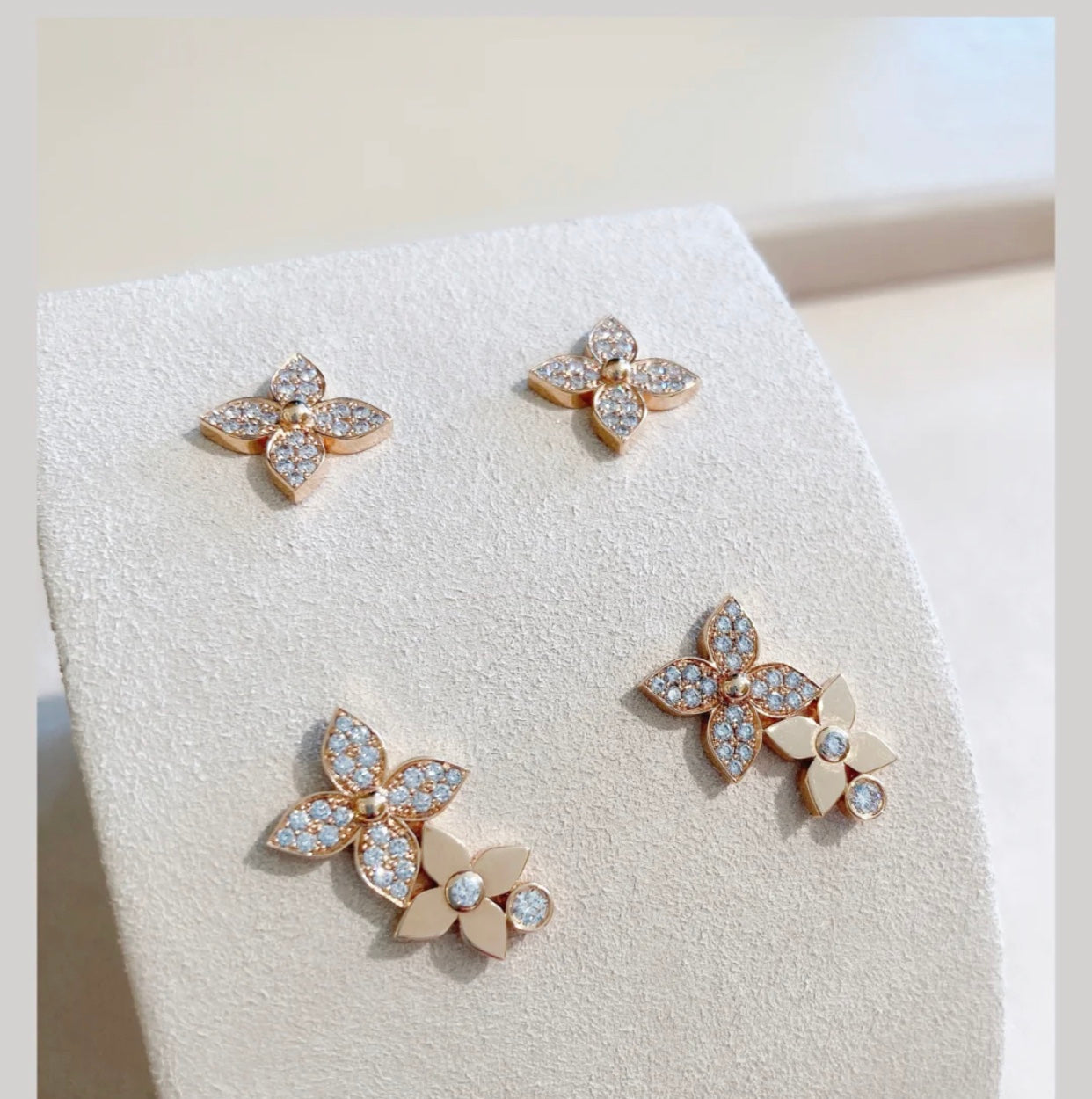 [Marin]STAR BLOSSOM STUD EARRINGS PINK GOLD DIAMONDS